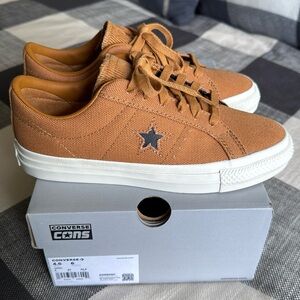 Converse. Size: Women 6 Unisex 4. Color: Raw Sugar